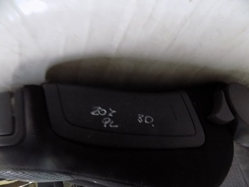 PEUGEOT 207 3D HB SEDADLO LEVÝ PŘEDNÍ