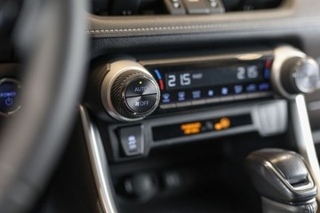 Toyota RAV4 V 2019 Toyota RAV4 2.5 Hybrid Active 4x2 2.5 Hybryda 177KM, zdjęcie 20