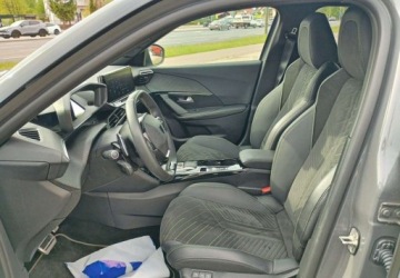 Peugeot 2008 II SUV 1.2 PureTech 130KM 2023 Peugeot 2008 2008 II 1.2 130 KM Allure SS EAT FV23 Kredyt 0 Leasing od 101, zdjęcie 9