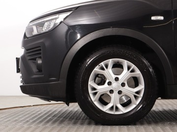  SsangYong Tivoli 1.5 T-GDI, Salon Polska, zdjęcie 13