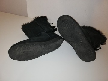 Skórzane zimowe buty UGG. Stan idealny. R. 36