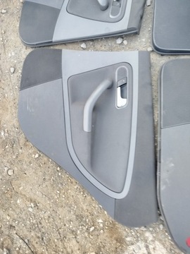 SEAT CORDOBA ОБИВКА БОКОВОЙ ДВЕРИ