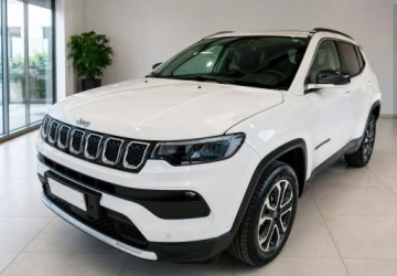 Jeep Compass II SUV Plug-In Facelifting 1.3 GSE T4 190KM 2021 Jeep Compass Plug-In Kamera Tempomat ACC Skora Automat Led FV23