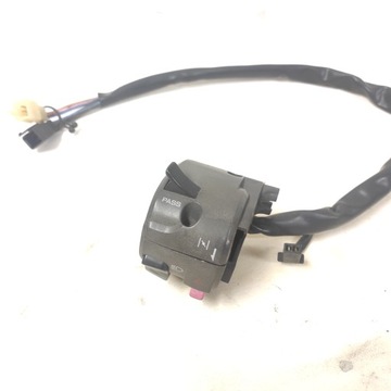 YAMAHA FZS 600 FAZER 98-02 ЛЕВЫЙ ПЕРЕКЛЮЧАТЕЛЬ