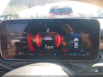 Mercedes Klasa C W206 Limuzyna 2.0 300 258KM 2022 Mercedes-Benz Klasa C MERCEDES-BENZ C 300 SEDAN 2.0 Benzyna 259KM, zdjęcie 10