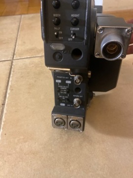 Цифровая видеокамера Sony DXC-D50WS + адаптер CA-TX7P см.!