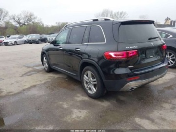 Mercedes GLB 2022 Mercedes-Benz GLB 2022 MERCEDES-BENZ GLB 250 4MATIC 2.0 Benzyna 221KM, zdjęcie 3