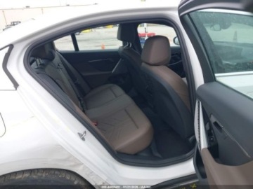 BMW Seria 5 G90-91 2026 BMW Seria 5 530I XDRIVE, 2026r., 4x4, 2.0L 2.0 Hybryda 255KM, zdjęcie 9