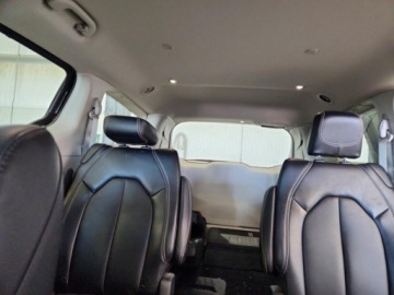 Chrysler Pacifica II 2024 Chrysler Pacifica Touring L 2024 3.6 Benzyna 287KM, zdjęcie 11
