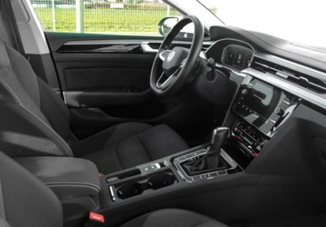 Volkswagen Arteon Fastback Facelifting 2.0 TSI 190KM 2021 Volkswagen Arteon 2.0 TSI 190 KM DSG, hak holowniczy, pakiet komfort, podg, zdjęcie 11