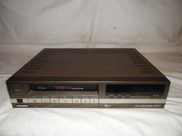 Видеомагнитофон Telefunken A 930 P VHS поврежден
