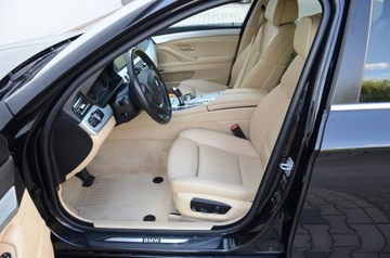 BMW Seria 5 F10-F11 Touring Facelifting 530d 258KM 2014 MEGA STAN 530D LIFT VIRTUAL KOKPIT SERWIS KREM SKÓRA GRZANE FOTELE IGŁA, zdjęcie 19