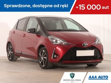 Toyota Yaris III Hatchback 5d Facelifting 2017 1.5 Dual VVT-iE 111KM 2019 Toyota Yaris 1.5 Dual VVT-i, Salon Polska, GAZ