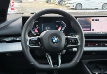 BMW Seria 5 G90-91 2025 BMW Seria 5 I wlasciciel M Sport Hak Gwarancja Bezwypadkowy FVAT23, zdjęcie 15