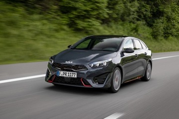 KIA CEED GT FACELIFT 86350J7LA0 MŘÍŽKA MASKA PŘEDNÍ NOVÁ ORIGINÁLNÍ