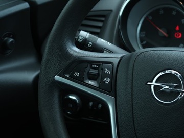 Opel Astra J Sedan 1.6 CDTI ecoFLEX 110KM 2016 Opel Astra 1.6 CDTI, Salon Polska, Klima, zdjęcie 18