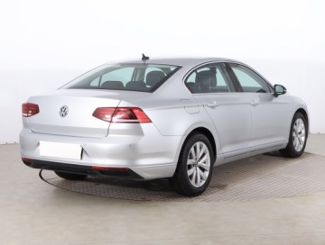 Volkswagen Passat B8 Limousine Facelifting 2.0 TSI 190KM 2020 VW Passat 2.0 TSI, Salon Polska, Automat, Navi, zdjęcie 4