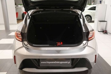 Toyota Corolla XII Hatchback 1.8 Hybrid 122KM 2019 Toyota Corolla 1.8 Hybrid Comfort 1.8 Hybryda 122KM, zdjęcie 12