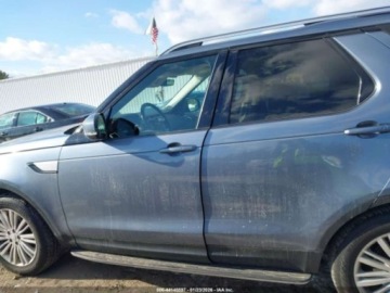 Land Rover Discovery V 2020 Land Rover Discovery Hse Td6 2020 3.0 Diesel 254KM, zdjęcie 2