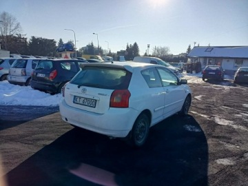 Toyota Corolla IX (E12) Hatchback 1.4 i 16V 97KM 2002 Toyota Corolla 1.4 02r, zdjęcie 3