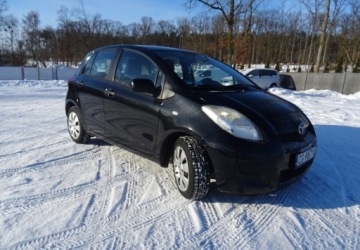 Toyota Yaris II Hatchback 5d 1.0 VVT-i 69KM 2009 Toyota Yaris 1.0b,klima,5drzwi,zarejestrow Benzyna 70KM, zdjęcie 1
