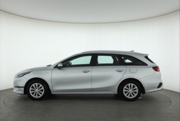 Kia Ceed III Kombi Facelifting 1.5 T-GDI 160KM 2022 Kia Ceed 1.5 T-GDI, Salon Polska, 1. Właściciel, zdjęcie 2