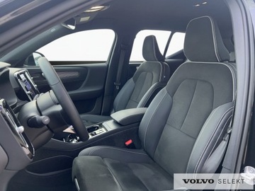 Volvo XC40 Crossover Facelifting 2.0 B4 197KM 2022 Volvo XC 40 Volvo XC40 PLUS Bright B4 (197 + 14KM), zdjęcie 37
