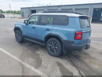 Toyota Land Cruiser VIII 2024 Toyota Land Cruiser 2024r.,4x4, 2.4L 2.4 Benzyna 326KM, zdjęcie 3