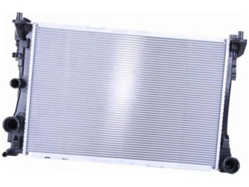 CHLADIČ MERCEDES SL R231 3.0-4.7 CLS C218 2.1 X218