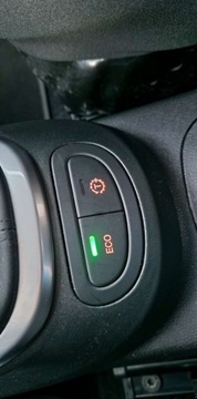 Fiat 500L Trekking Seria 4 0.9 TwinAir 105KM 2017 Fiat 500L CROSS 105KM DRL Klimatronik Hak Benzyna 105KM, zdjęcie 20