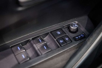 Toyota Corolla XII Sedan 1.8 Hybrid 122KM 2021 Toyota Corolla 1.8 Hybrid Comfort Style Tech 1.8 Hybryda 122KM, zdjęcie 27