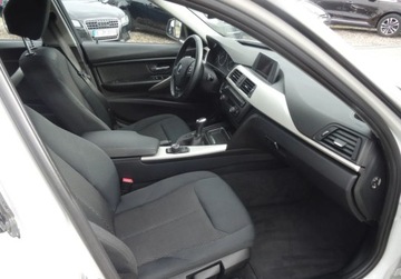 BMW Seria 3 F30-F31-F34 Touring 2.0 318d 143KM 2015 BMW Seria 3 2.0D 143KM Bezwypadkowy Alu Zarejestrowane Zadbany 2.0 Diesel, zdjęcie 16