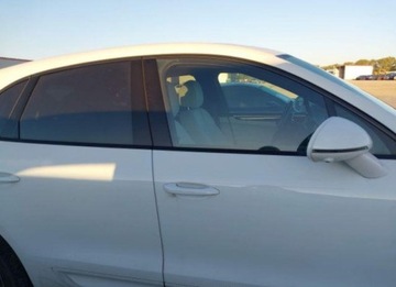 Porsche Macan 2023 Porsche Macan 2023, 2.0L, 4x4, po gradobiciu 2.0 Benzyna 261KM, zdjęcie 8