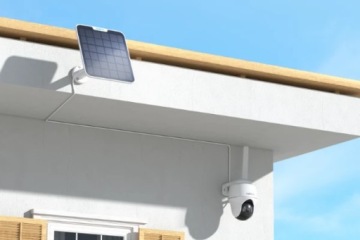 Комплект водонепроницаемой камеры LTE GO PT Ultra Reolink и белой солнечной панели мощностью 6 Вт