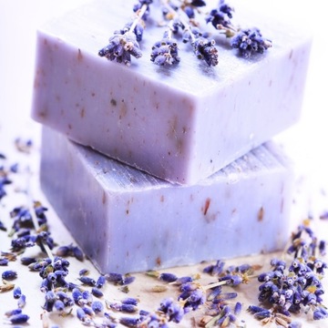 Немигрирующий краситель для мыльной основы.