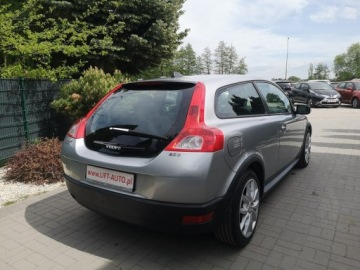 Volvo C30 Hatchback 3d 2.0 D 136KM 2008 Volvo C30 2.0D 136KM Klimatronic Elektryka, zdjęcie 5