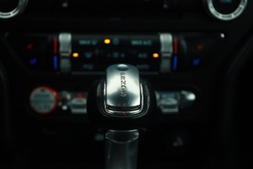 Ford Mustang VI Convertible 2.3 EcoBoost 317KM 2017 Ford Mustang 2.3 EcoBoost, Salon Polska, zdjęcie 15