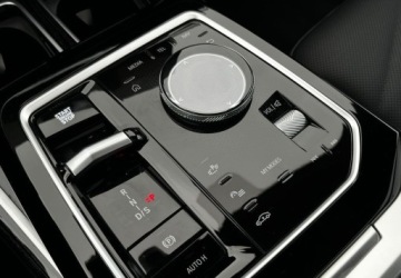 BMW Seria 7 G70 2023 BMW Seria 7 740d 285 KM xDrive M PRO Hak Led ACC Navi Shadow-Line Salon Po, zdjęcie 32