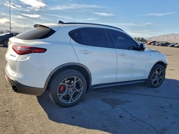 Alfa Romeo Stelvio SUV Facelifting 2.0 Turbo 280KM 2022 Alfa Romeo Stelvio Ti 2022 2.0 Benzyna 280KM, zdjęcie 3