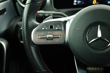 Mercedes Klasa A W177/V177 Hatchback 1.3 200 163KM 2019 Mercedes A A 200, Salon Polska, Automat, Skóra, zdjęcie 17