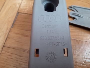 KLIKA OTEVÍRÁNÍ OKNO LEVÝ PRAVÁ AUDI A4 B6 8Z0837581A