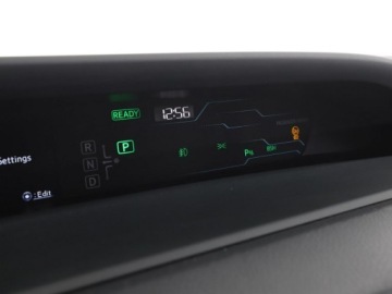 Toyota Prius IV Hatchback 1.8 Hybrid 122KM 2019 Toyota Prius FV23% Executive PHEV skóra grzane, zdjęcie 23