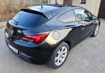 Opel Astra J GTC 1.4 Turbo ECOTEC 140KM 2014 OPEL ASTRA GTC MAŁY PRZEBIEG, zdjęcie 9