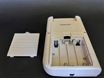 Классическая консоль Nintendo Game Boy + игра