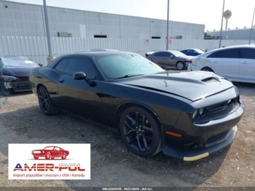 Dodge Challenger III 2022 Dodge Challenger Rt rwd 5.7 Benzyna 372KM