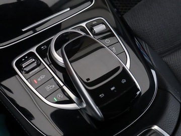 Mercedes Klasa E W213 All-Terrain 2.0 220d 194KM 2017 Mercedes E E 220 d 4MATIC, 1. Właściciel, zdjęcie 10