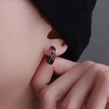 МУЖСКИЕ ЮВЕЛИРНЫЕ СЕРЬГИ С ДРАКОНОМ