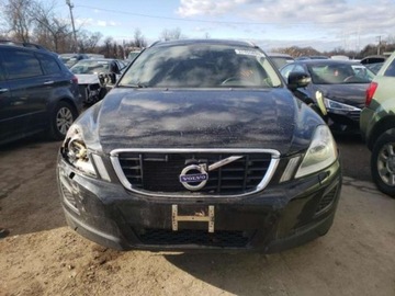 Volvo XC60 I 2013 Volvo XC 60 2013 VOLVO XC60 silnik 3.2, Amer-Pol, zdjęcie 5