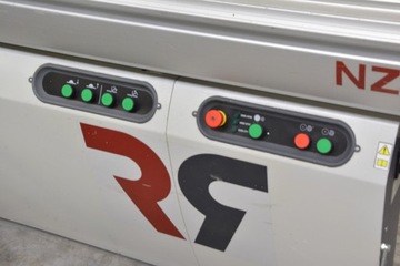 ФОРМАТНАЯ ПИЛА ROBLAND NZ3200 - ПОДРЕЗАНИЕ
