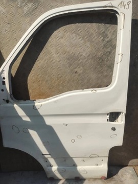 DVEŘE LEVÝ PŘEDNÍ IVECO DAILY 99-06R 149